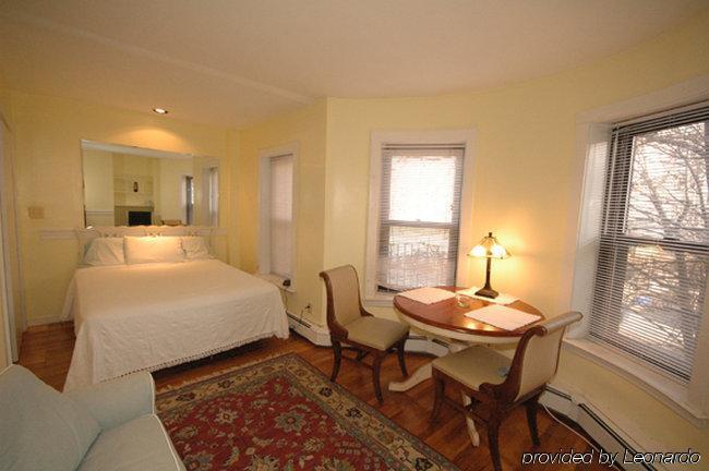 Copley House Hotel Boston Room photo